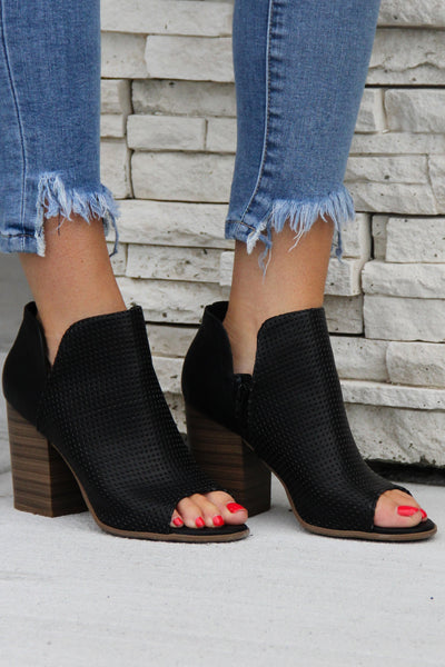 Dallas Black Bootie